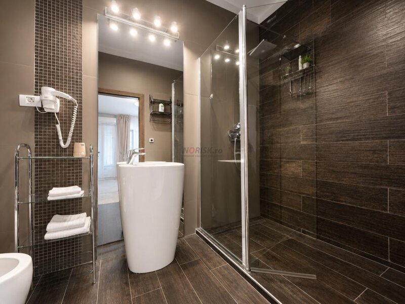 Snagov, Lakefront Estate, 3.000 mp teren, ponton privat.